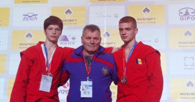 Гагаузские самбисты завоевали серебро и бронзу молодежного чемпионата мира в Сербии