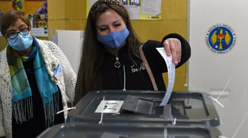 (ИССЛЕДОВАНИЕ) В Молдове все больше женщин голосуют и занимают руководящие должности в избирательных органах