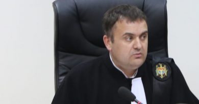 Владислав Клима вернется в должность главы Апелпалаты Кишинева. Суд аннулировал декрет президента