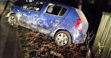 (Фото) Смертельная авария на севере Молдовы. Автомобиль врезался в забор