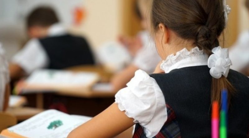 В Молдове с 1 апреля начался набор детей в первый класс