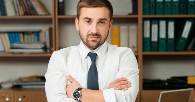 В возрасте 36 лет ушел из жизни генсек ЛДПМ Александр Фетеску