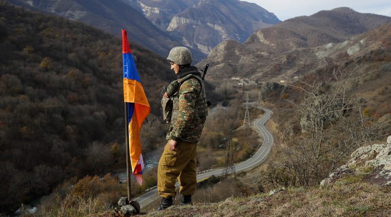 В Нагорном Карабахе началась частичная военная мобилизация