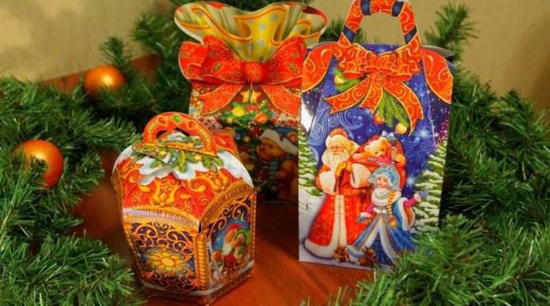 В Чадыр-Лунге около тысячи младших школьников получат сладкие подарки к Новому году