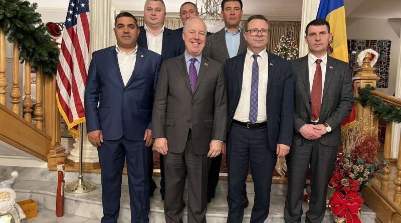 Группа депутатов НСГ пожаловалась послу США на взаимоотношения между Комратом и Кишиневом