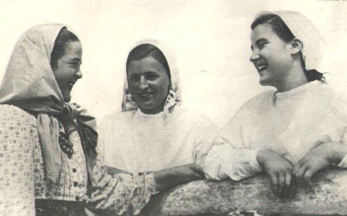 Кем были "Девушки из Чадыр-Лунги" с известной картины Михая Греку